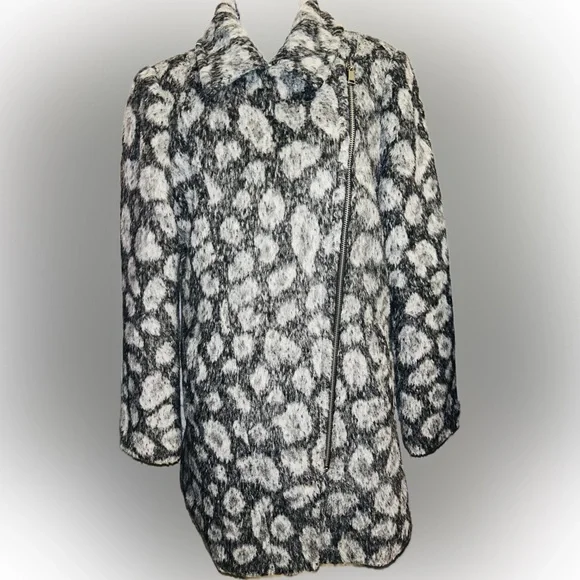 EUC Loft SZ M dark/light gray coat w/exposed silver zipper, 2 front pockets. - Picture 3 of 10